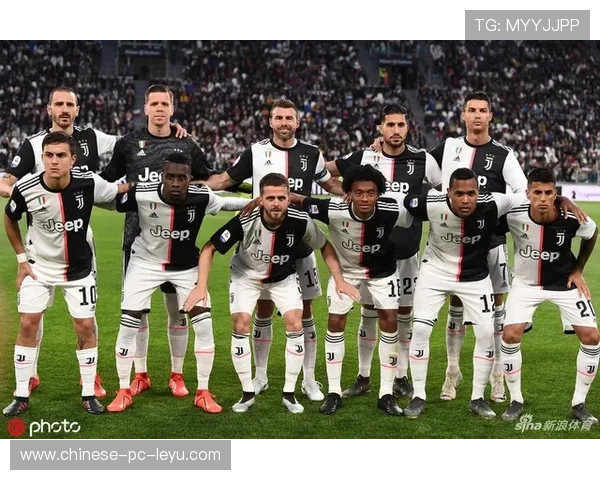 巴尔科拉替补制胜，狂奔庆祝与登贝莱拥抱