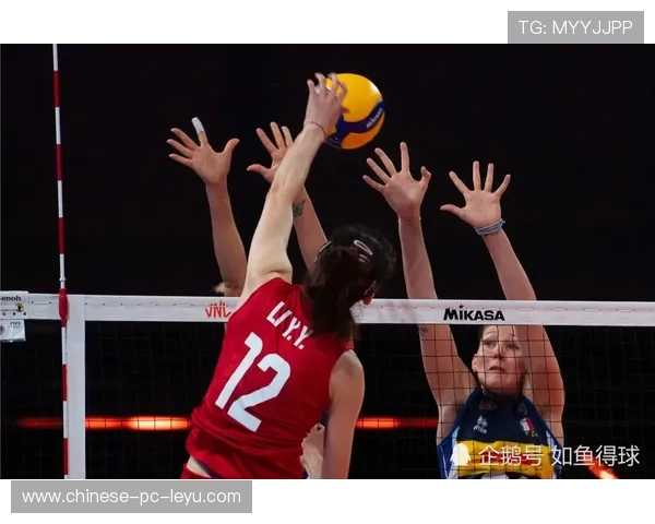 中国球员杨瀚森替补登场，通过罚球得到2分展现护框能力